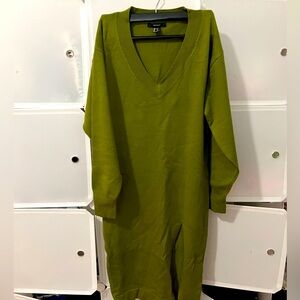 Forever21 knees high dress with split NWOT